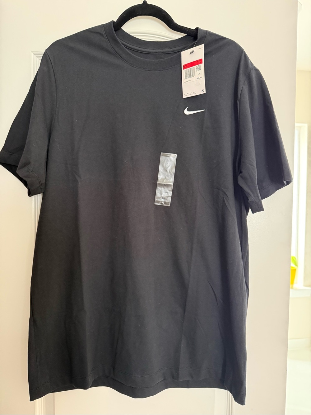 Nike Black Short-Sleeve Crewneck T-Shirt with White Swoosh